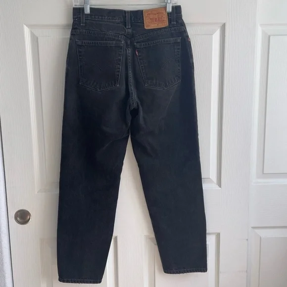 Vintage Levi’s Mom Jeans